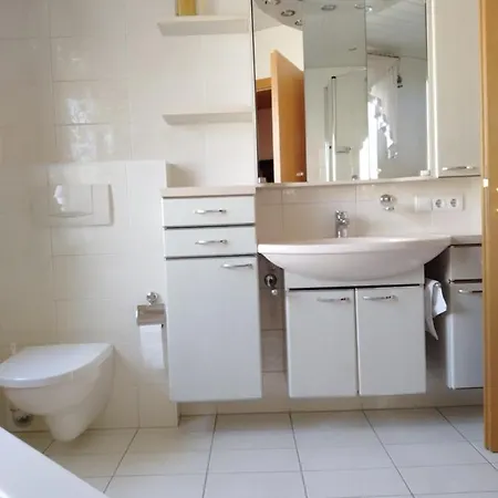 Komfortable Ferienwohnung In Unterbrunnenreuth