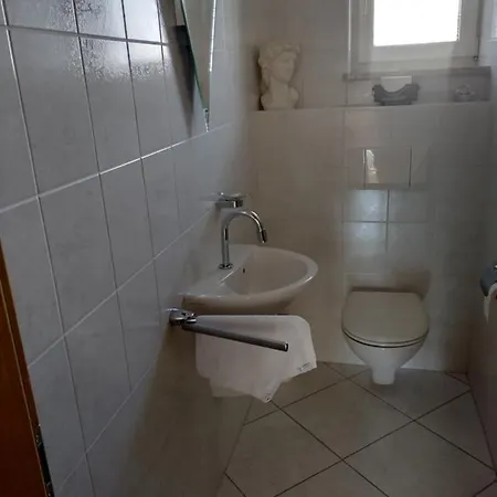 Daire Komfortable Ferienwohnung In Unterbrunnenreuth